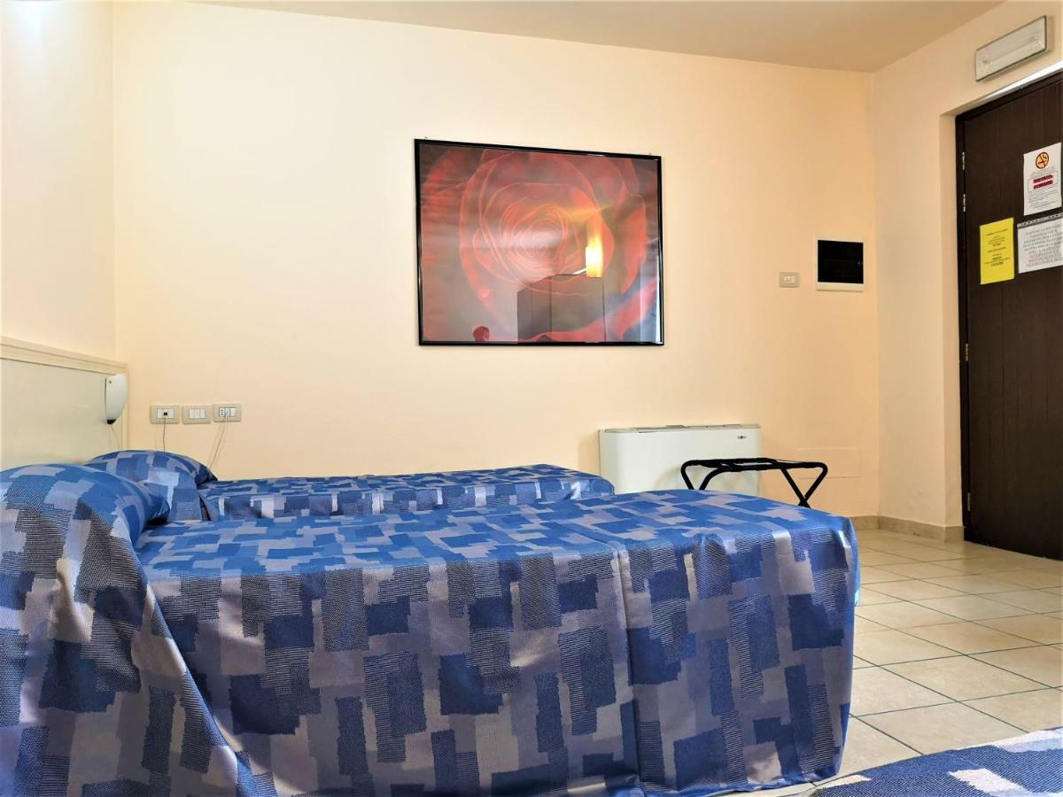 Antica Locanda Il Girasole Monza Kültér fotó